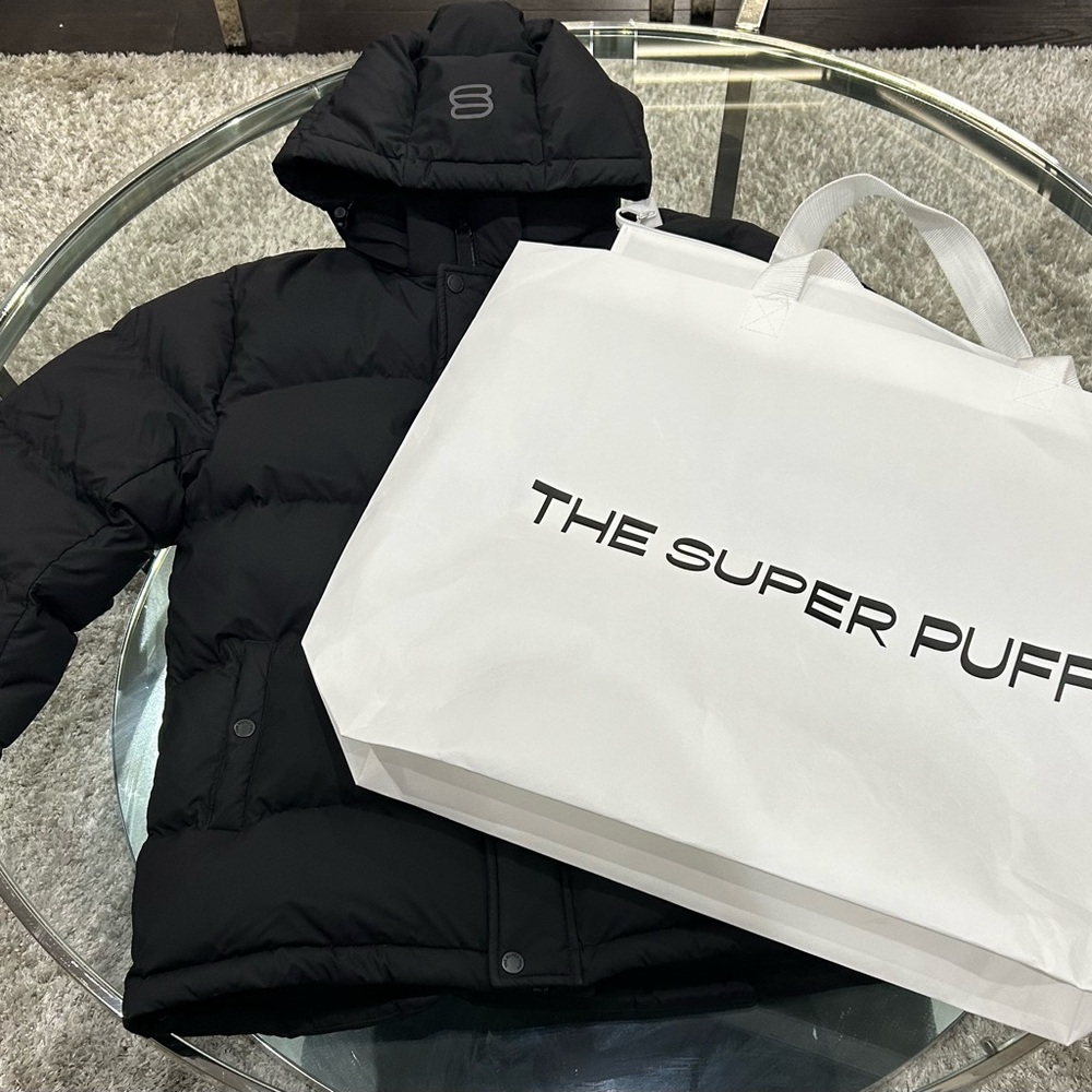 Aritzia Black Puffer Jacket - Picture 3 of 3